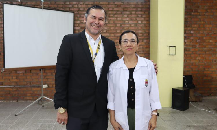Bienvenido, Dr. Ovidio Padilla, nuevo Director de la Biblioteca Médica Nacional